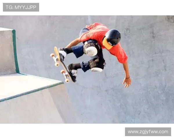 重庆滑板队在极限运动联赛中的战术表现分析与点评